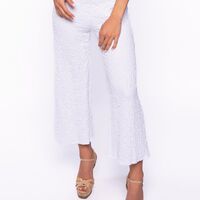 Weekend Ruffled Capri Pants