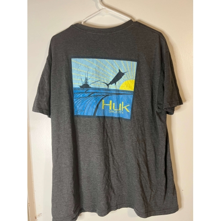 Mens Xl Huk Fishing Tshirt