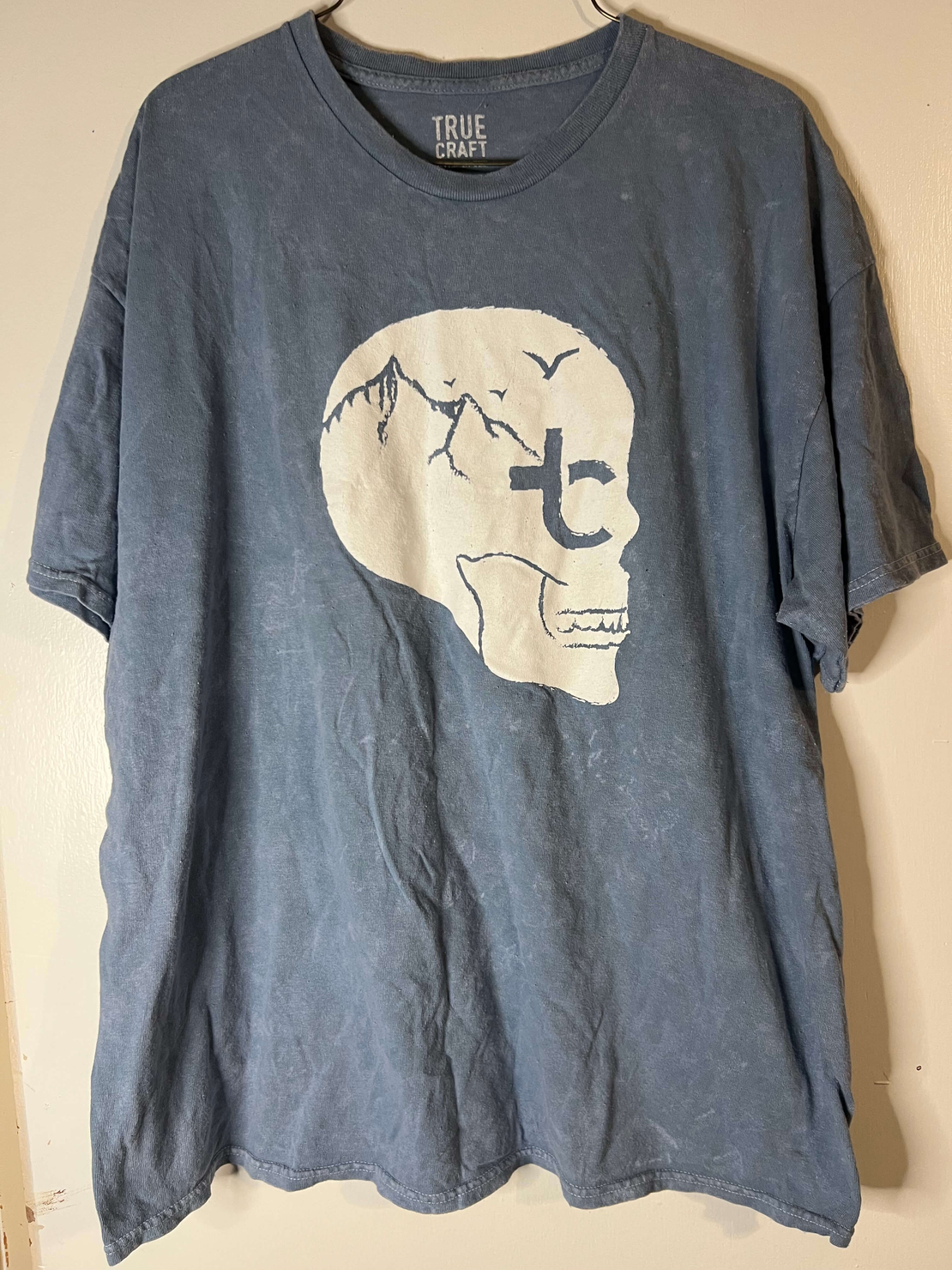 Men’s Large True Craft Skull Tshirt